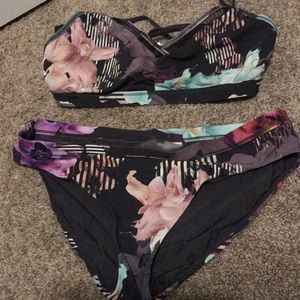 Camus by Carrie underwood bikini